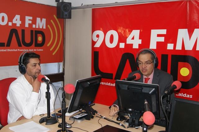 Fernando Carrillo en LAUD 90.4 FM ESTEREO 